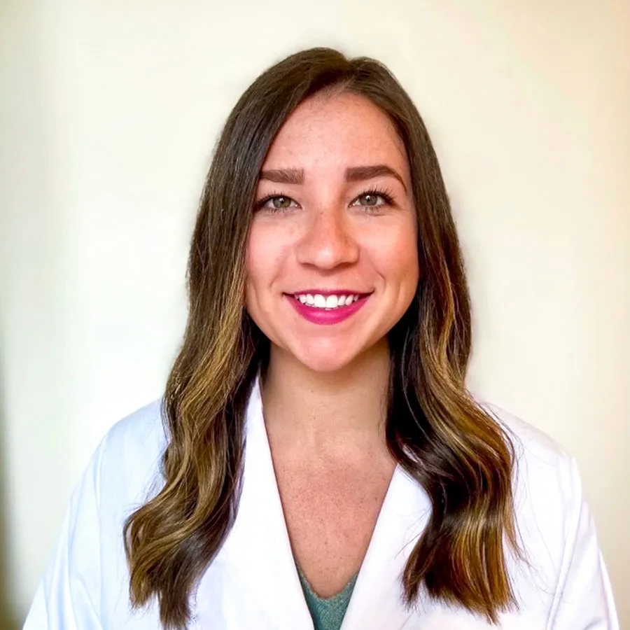 Portrait of Dr Samantha Bordener